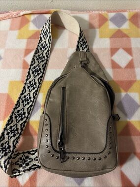 Neutral Taupe Crossbody Sling Bag with Stud Accents-Sam & Hadley EUC